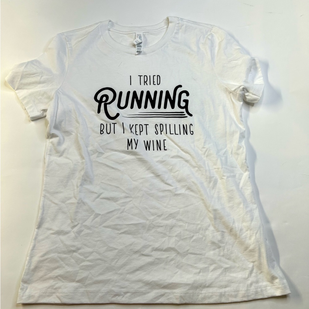 Boutique White Cotton Graphic Tee - Picture 10 of 10
